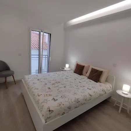 Apartment Dinis House